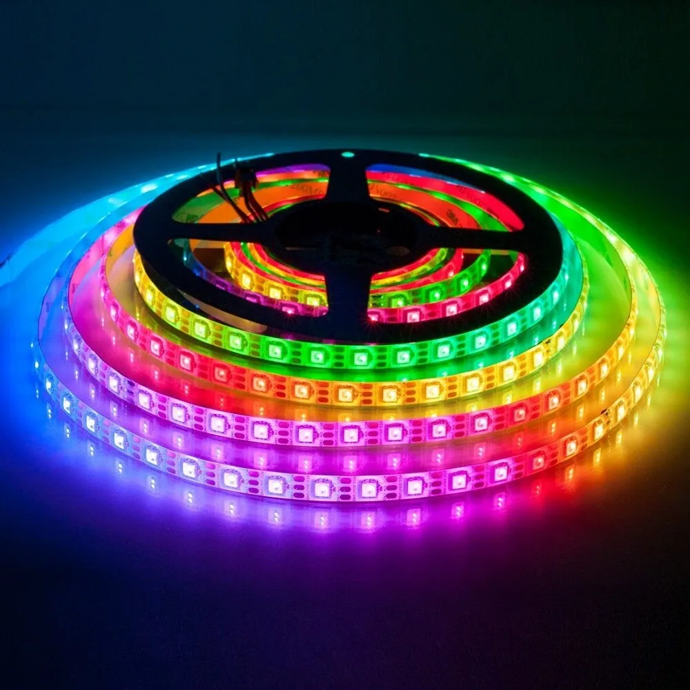 Кольорова LED стрічка вологозахищена 220V 4.8W 2835 RGB WHITE PCB IP65 1m (BY-028/60)