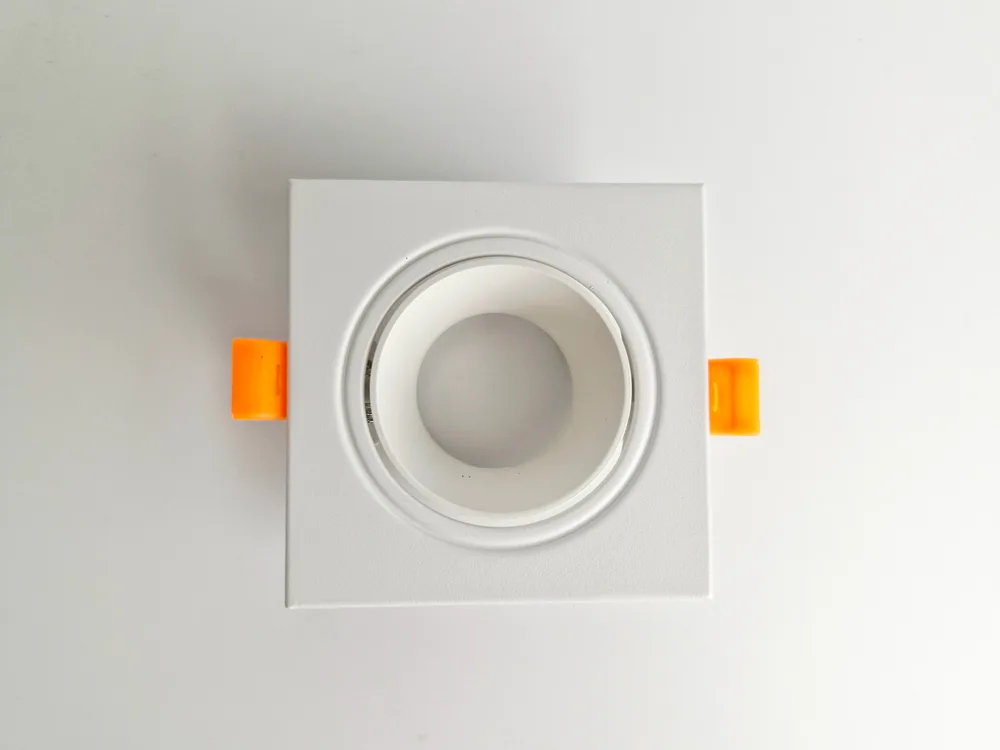 Точковий світильник HDL-DT 110 GU5.3 WH